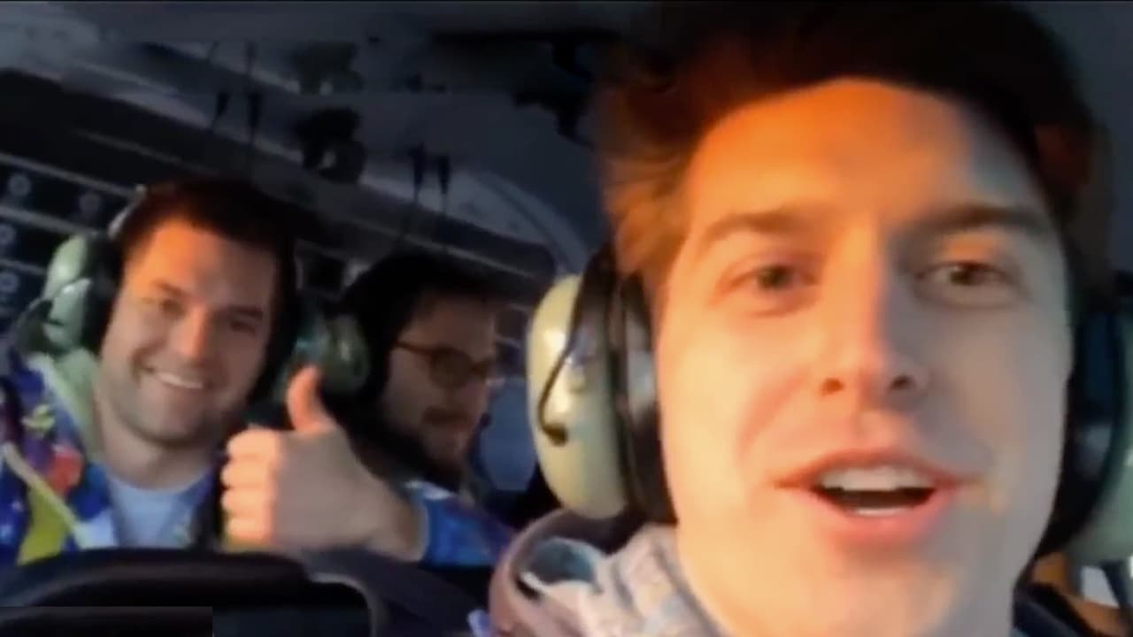 Minutos antes de estrellarse, las
<a href="https://www.univision.com/noticias/edicion-digital/minutos-antes-de-estrellarse-las-victimas-del-helicoptero-en-nueva-york-grabaron-este-video-video"> víctimas del helicóptero en Nueva York grabaron un video</a> que fue publicado en redes sociales.