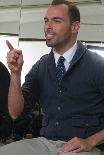 La relación de Arias con su madre no ha sido fácil, ya que ella tuvo problemas de alcohol.