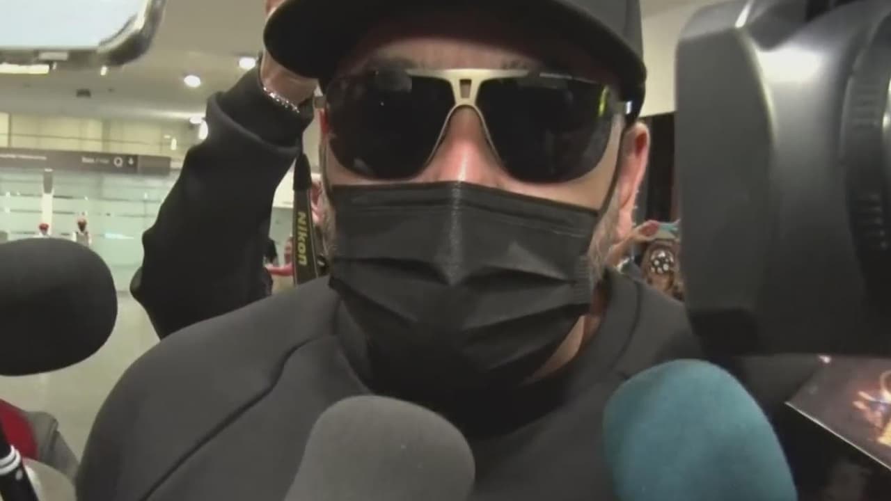 Lupillo Rivera da la misma respuesta cuando le preguntan de Belinda, Nodal y ¿hasta de Will Smith?