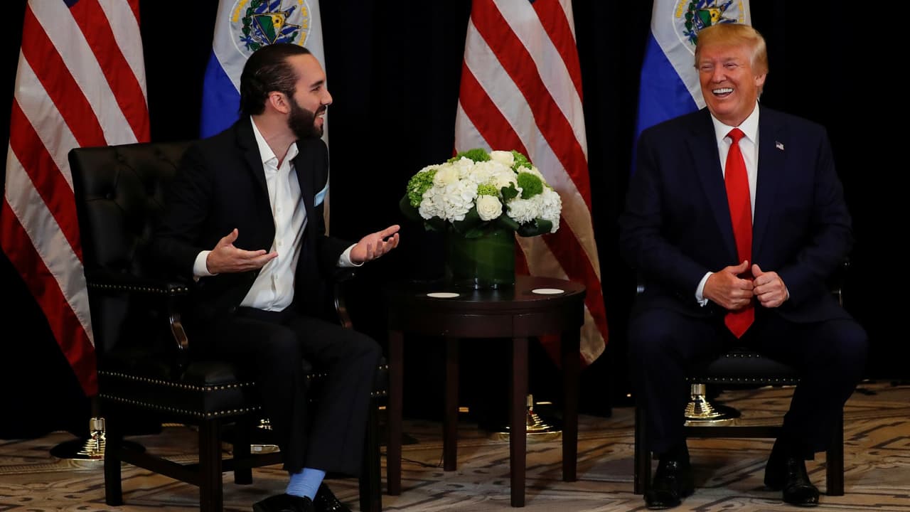 Bukele anuncia la extensión del TPS por un año para los salvadoreños residentes en EEUU 