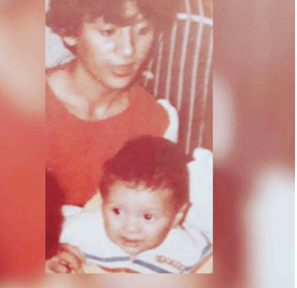 Quién iba a pensar que esta bebé llegaría a convertirse en un ídolo de los corridos pesados y del norteño banda. Muchas de sus polémicas canciones han sido censuradas en la radio y su espectáculo también ha sido vetado en varias plazas de la República Mexicana por hacer apología al delito.