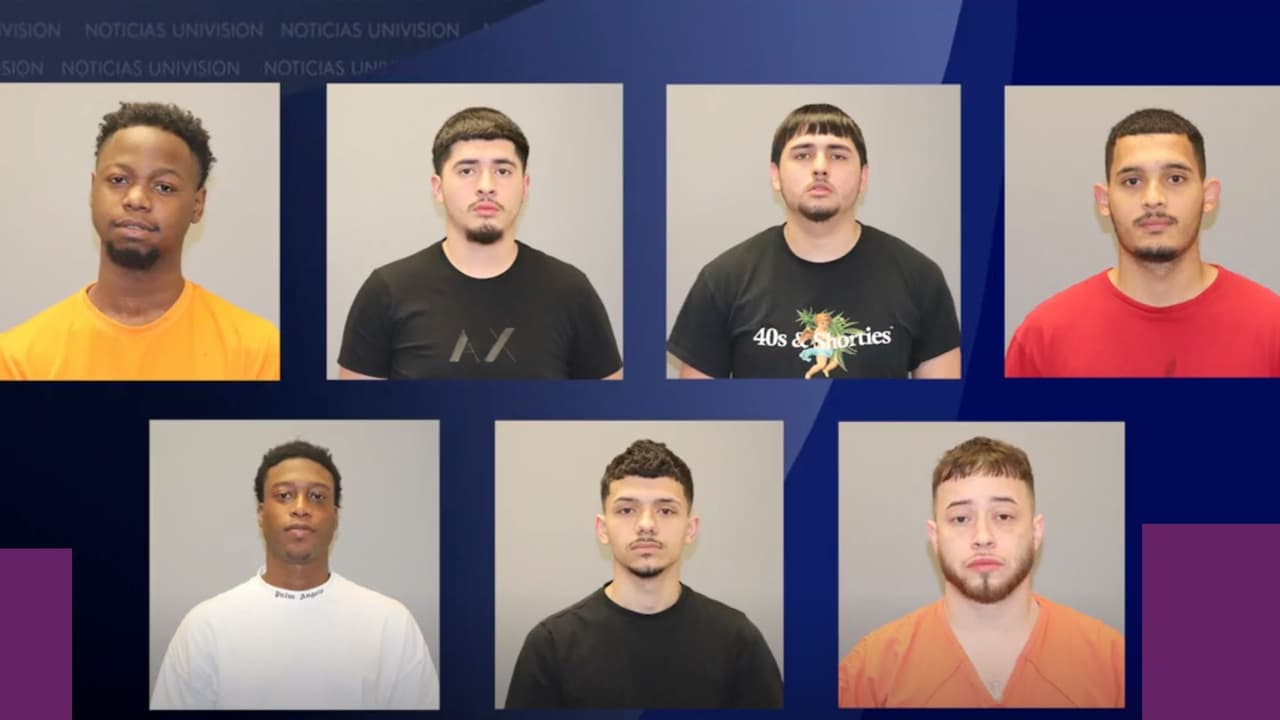 Algunos miembros de una banda dedicada al robo de autos en Texas han sido capturados.