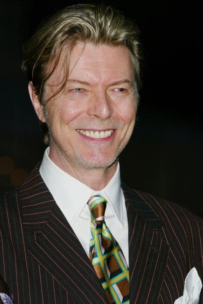 Y su fecha de cumpleaños, 8 de enero, coincide con la del 'Rey del Rock', que también nació ese día pero del año 1935.