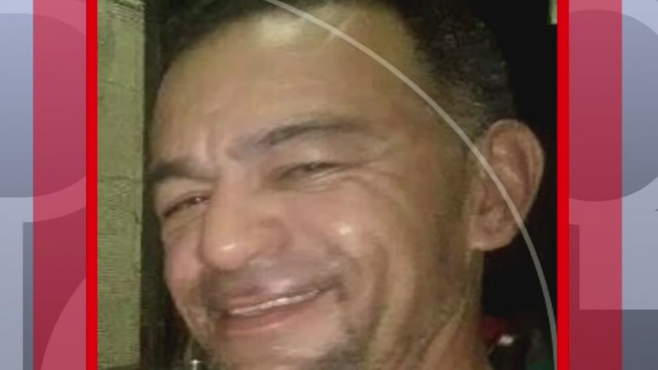 "Era un buen muchacho": Padre de hispano asesinado frente a su hija afuera de su negocio en Opa-locka