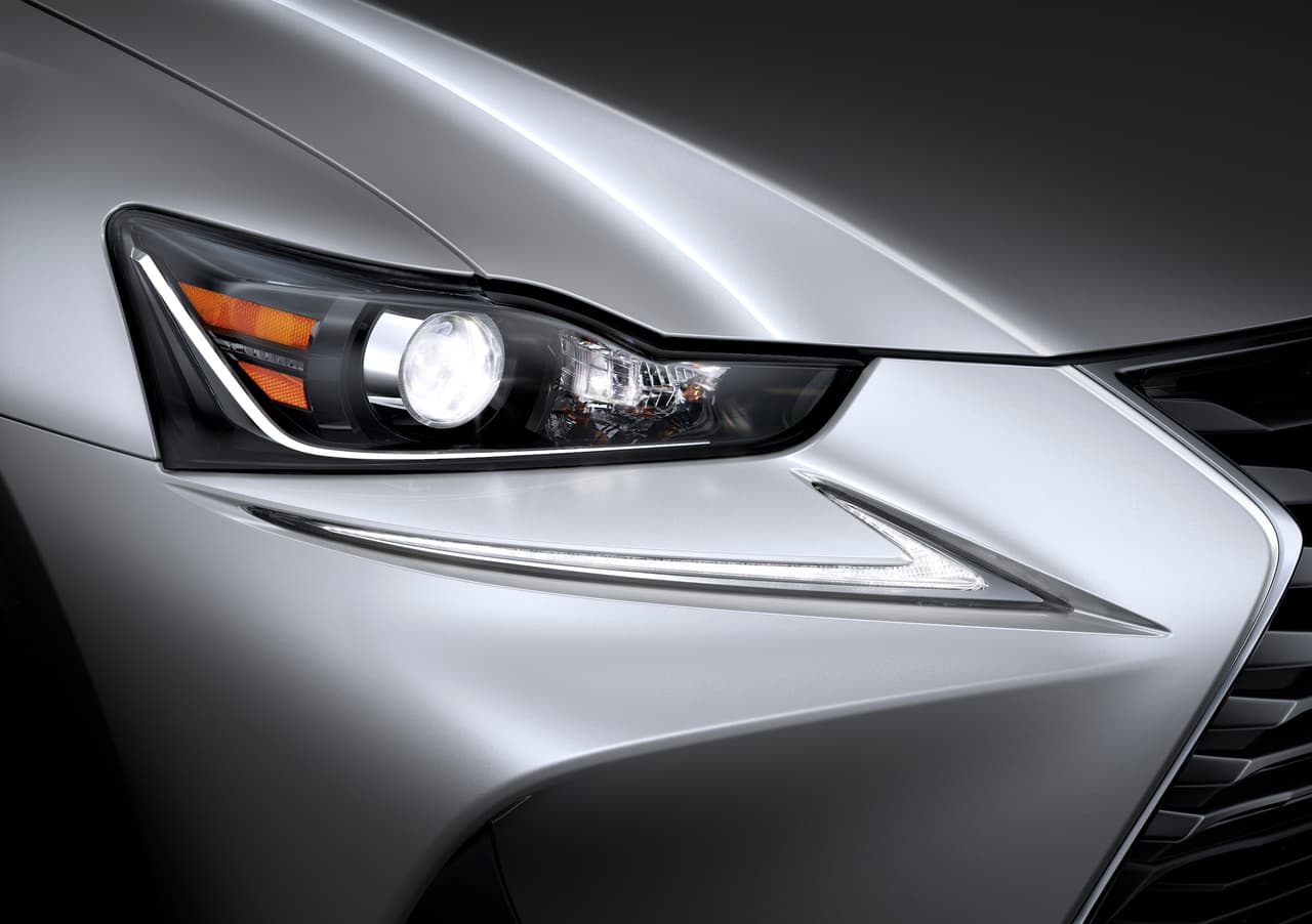 Los cambios visuales son ligeros, aunque dotan al vehículo de una mayor deportividad