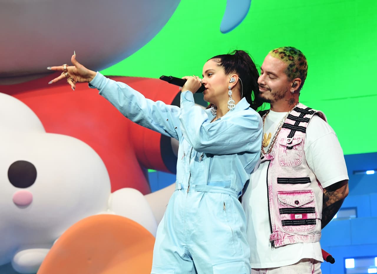 En abril de este año la española también compartió el escenario de Coachella con J Balvin, lograron un lleno absoluto.