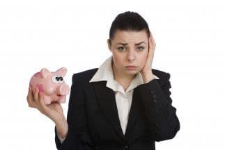 La Liebre en el Mes del Caballo (20/21 de mayo al 19/20 de junio) (Los nacidos en 1939, 1951, 1963, 1975, 1987, 1999, 2011) Algunos nativos del signo de la Liebre podrían verse afectados por un gasto inesperado. Posiblemente estés algo preocupado por ciertas dificultades económicas imprevistas surgidas a última hora. No te desalientes por nada pues si continúas trabajando con entusiasmo no solamente tendrás éxito laboral sino más dinero. Por: Profesor Zellagro