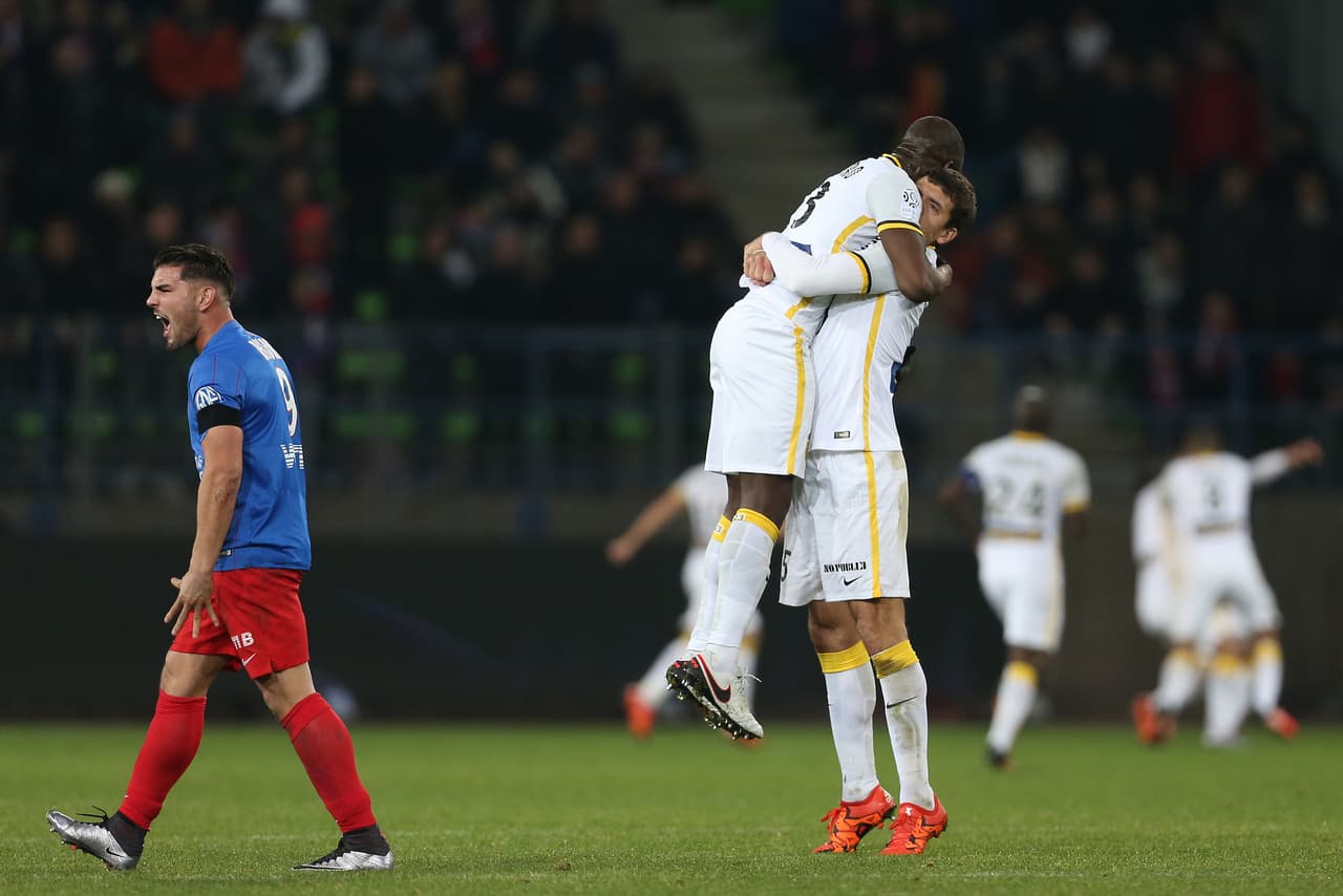 El Caen pierde la segunda plaza en Francia; el Mónaco prosigue su escalada