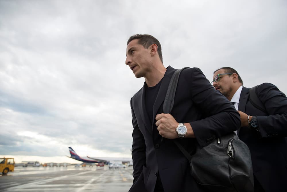 Ya que salieron del aeropuerto, los jugadores y el cuerpo técnico de la selección se dirigieron hacia el centro de concentración.