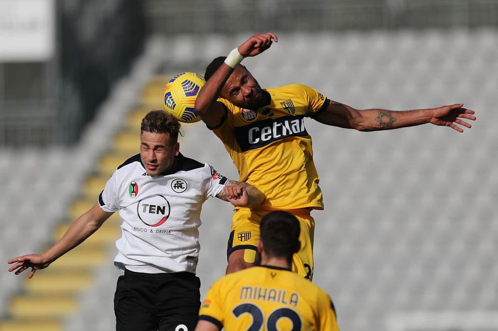 Spezia y Parma igualaron a dos tantos. Cierran la jornada al fondo de la tabla con 25 y 15 unidades, respectivamente.