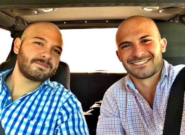 Por cierto, su hermano Jordi Landeta también desapareció del medio del espectáculo. A él lo recordamos por haber protagonizado la telenovela infantil 'Serafín'.