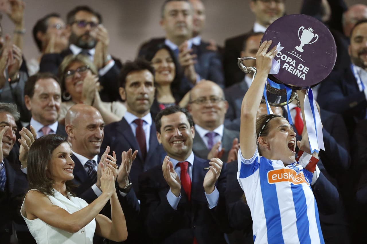 Esta es la primera vez que la Real Sociedad conquista la Copa de la Reina, evento en el que compite desde la temporada 2005-06.