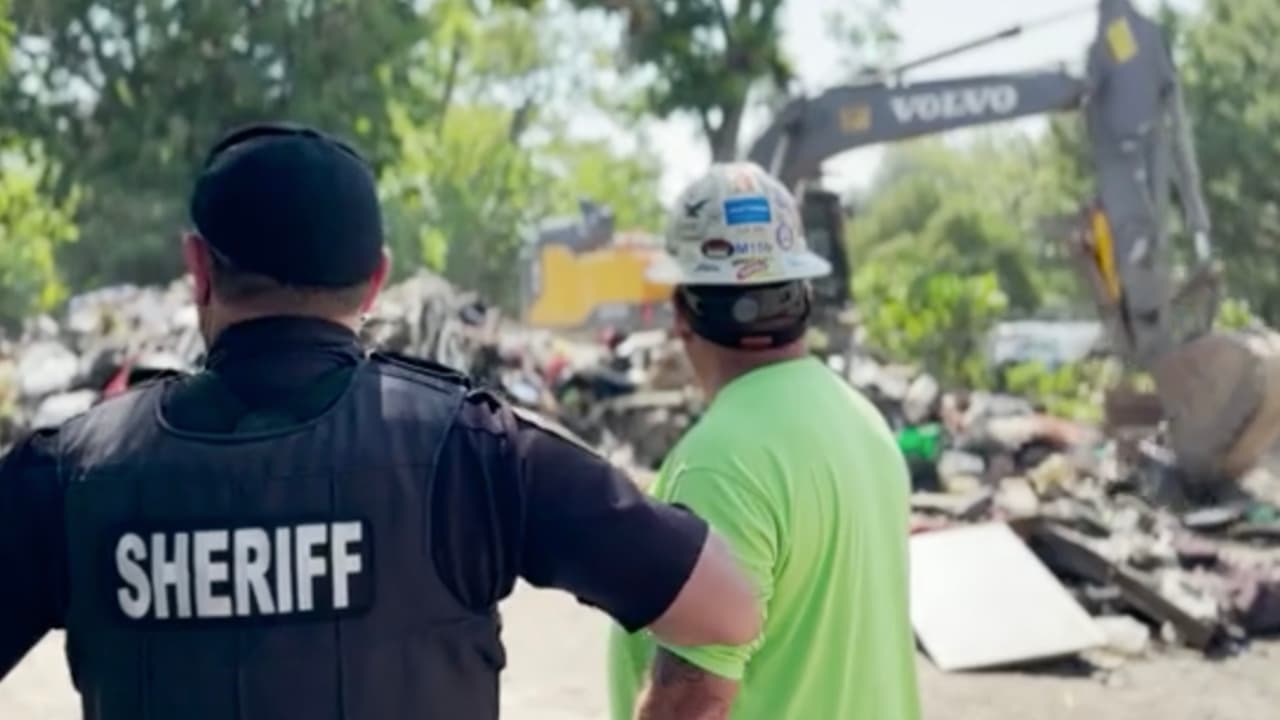 Con las demoliciones pretenden evitar que las personas lo vean como una oportunidad para esconderse para consumir sus drogas.