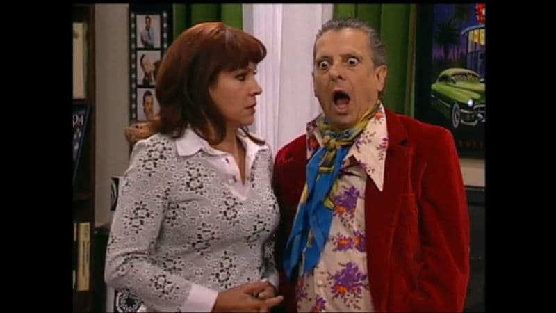 El famoso Frankie Rivers no tiene éxito con sus guiones de película pero sí en hacernos reír.