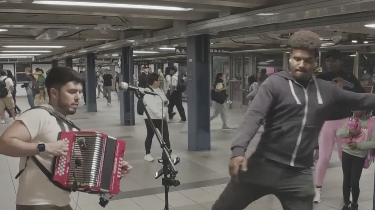 Acordeonista colombiano denuncia ataque en el metro de NYC