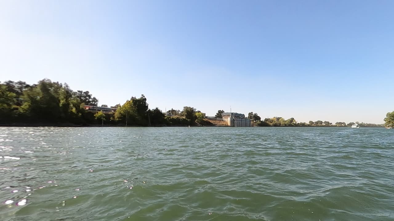 Recuperan del río Sacramento el cuerpo de un hombre que entró al agua el miércoles