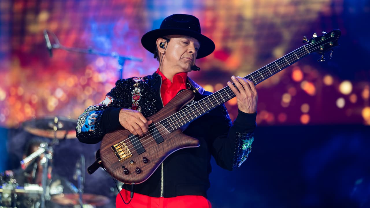 “Fue un momento único en la vida para las distintas generaciones de fanáticos de Los Bukis, que se encontraban reunidas bajo un mismo techo”, resumió Hans Schafer, vicepresidente senior de giras y jefe de Live Nation Latin.