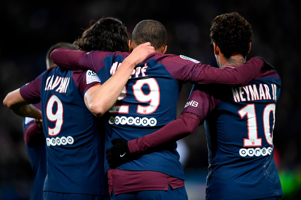 La ofensiva del París Saint Germain, con Neymar, el francés Kylian Mbappe y el uruguayo Edínson Cavani, se convirtió en la más temida de Europa, con resultados evidentes en los torneos.
