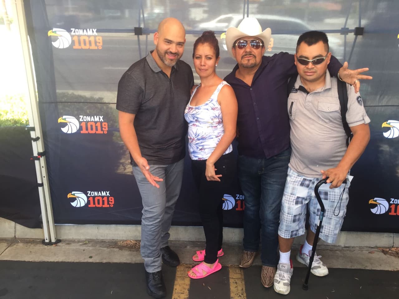 'El Bueno, La Mala y El Feo' no dejan de premiar a los niños en el regreso a clases.