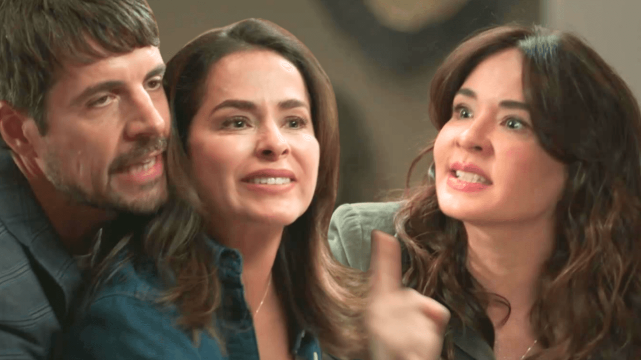Camilo detiene la pelea entre Mónica y Rebeca | Hermanas, Un amor Compartido | Capítulo 42