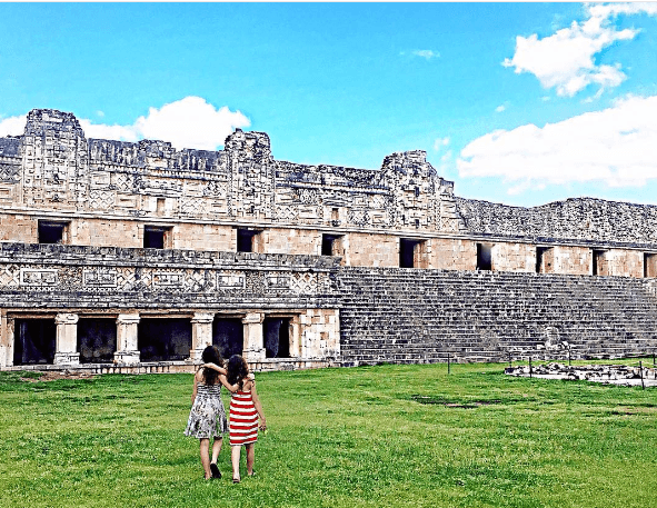 Mía y Nina son el motor que ha impulsado a esta pareja para formar un hogar sólido y a prueba de maldedicencias.