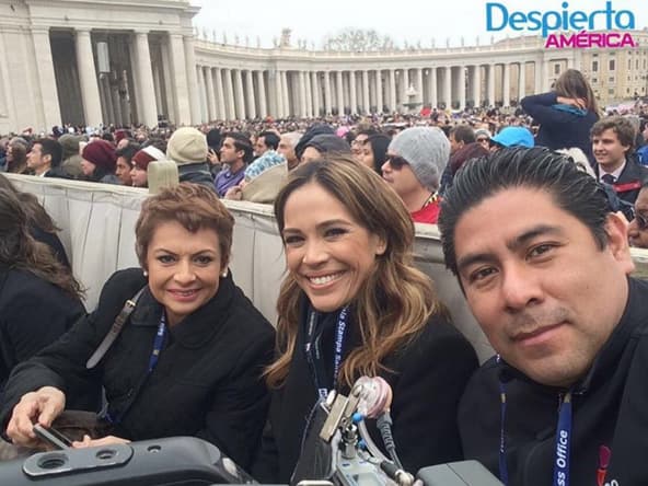 ¡En primera fila! Así de cerquita estuvo nuestro equipo en la audiencia.