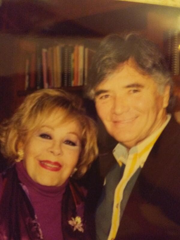 "Tuve un tratamiento, no sirvió el tratamiento. Tuvieron que operarme, quitar la próstata, quitar el cáncer y soy un sobreviviente de esto, que lo puedo contar", expresó.