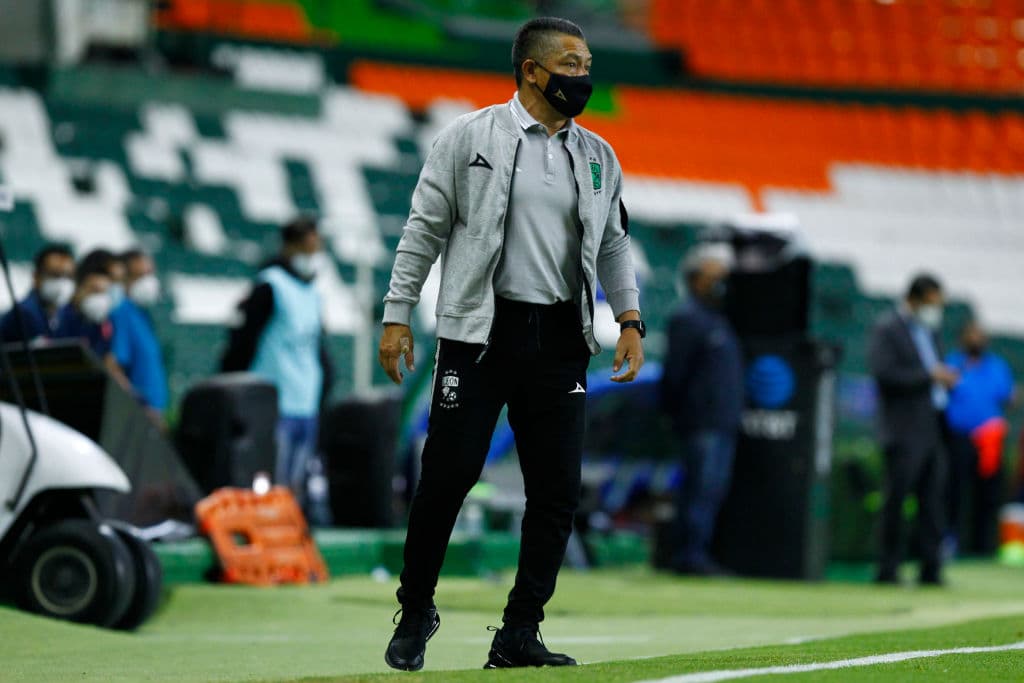 Brayan Angulo marcó a los 81’ el tanto que sentenció al actual campeón del futbol mexicano. León recibirá al Puebla y Cruz Azul hará lo propio con Mazatlán en la J9 del Guard1anes 2021.