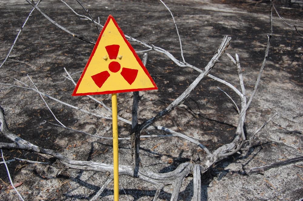 <b>Septiembre de 1978</b>
<br>Durante el mes de septiembre de 1978, el Dr. Leland Jensen predijo que habría un desastre nuclear en 1980, seguido por dos décadas de conflicto, culminando con el establecimiento del Reino de Dios en la Tierra.