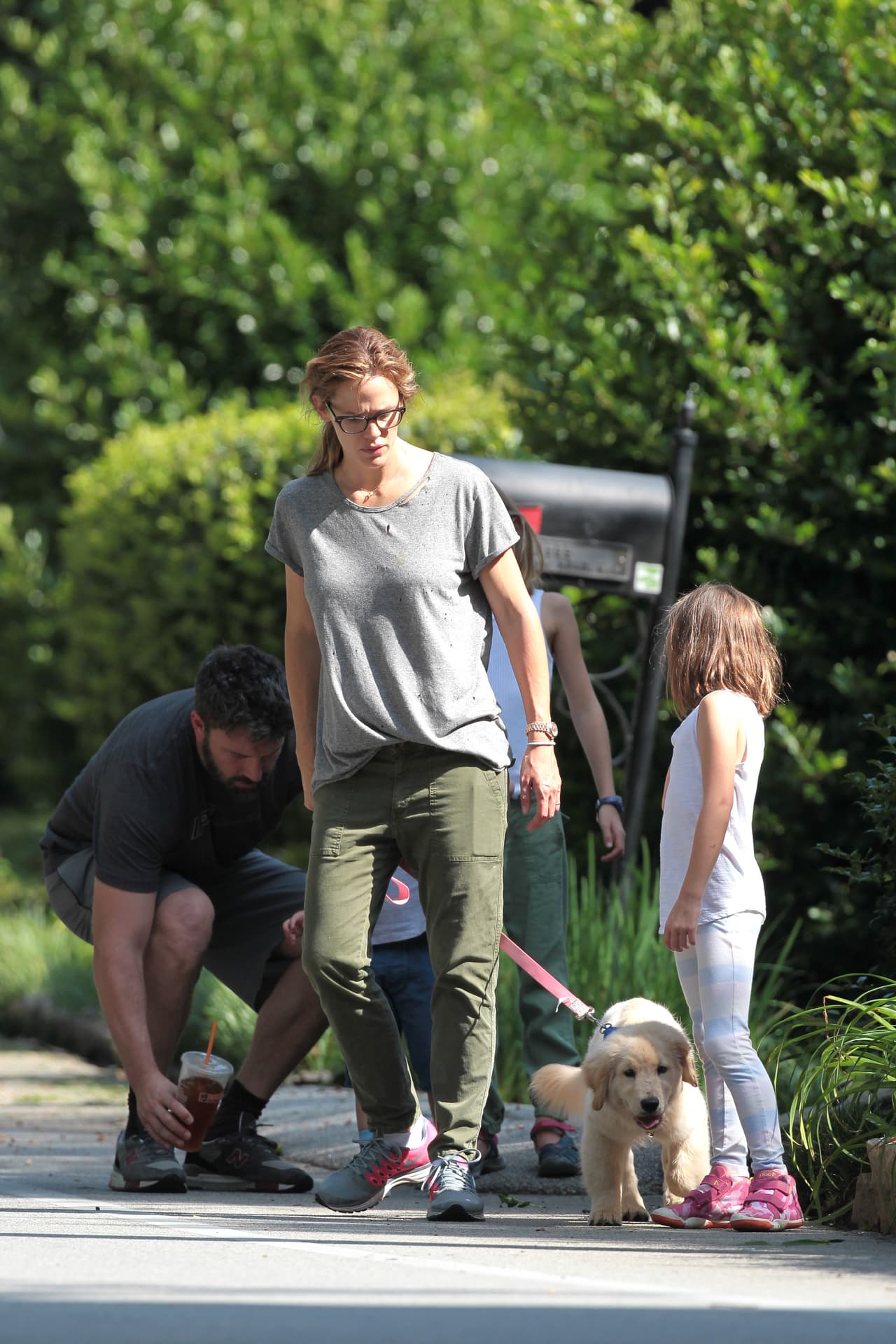 Así pasearon Ben y Jennifer Garner en familia hace unos cuantos días.
