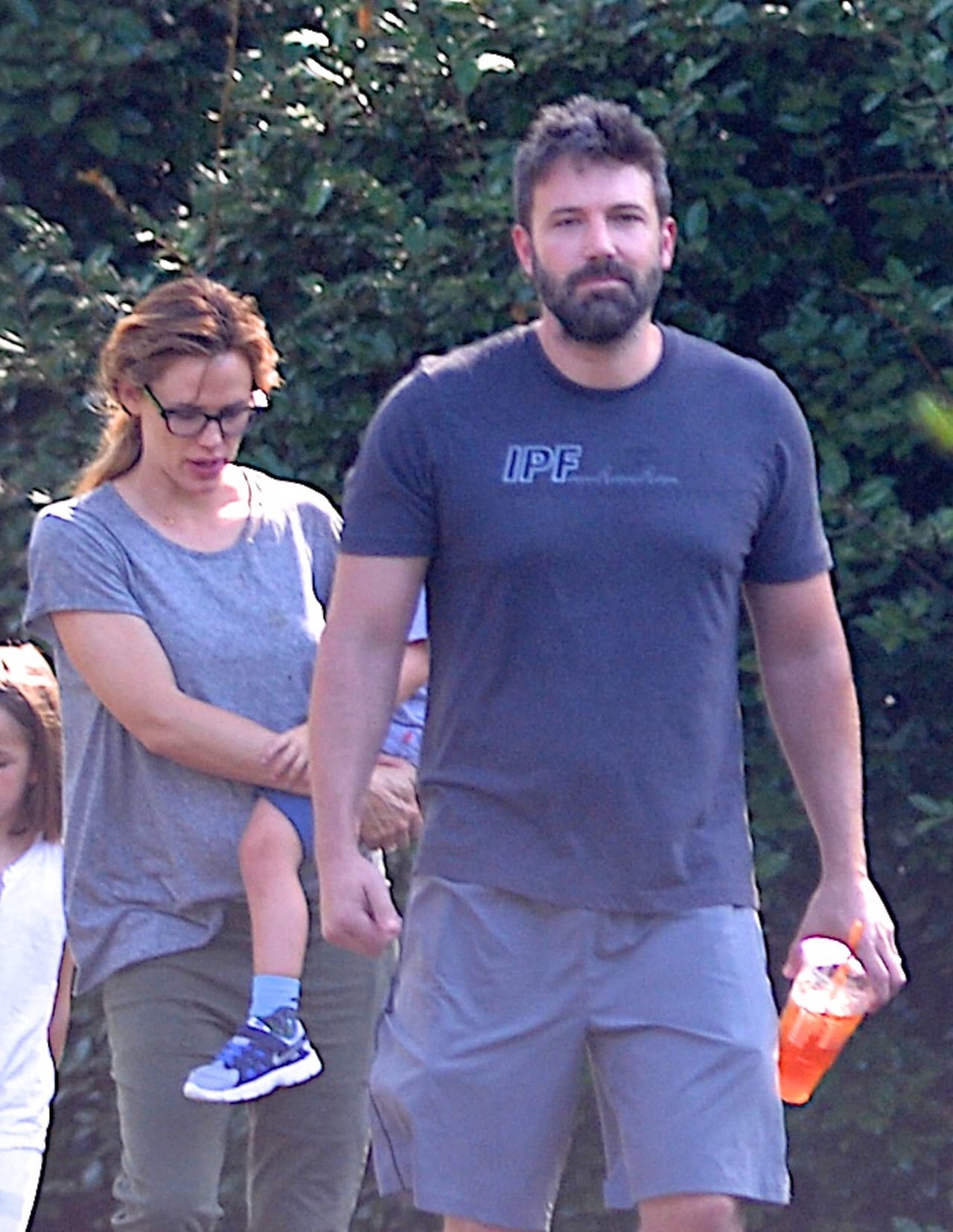 Así pasearon Ben y Jennifer Garner en familia hace unos cuantos días.