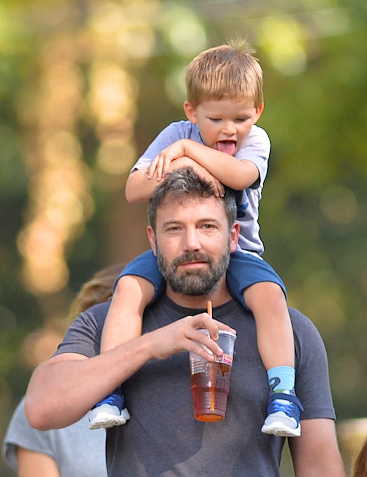 Así pasearon Ben y Jennifer Garner en familia hace unos cuantos días.