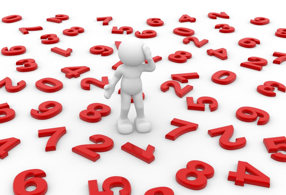 El otro nombre es el que te pusieron al nacer y el que usas en los documentos oficiales, cuentas de banco, asuntos legales y puede ser simple o compuesto, o sea, Miguel o Miguel Ángel, María o María Antonia, en esa línea.