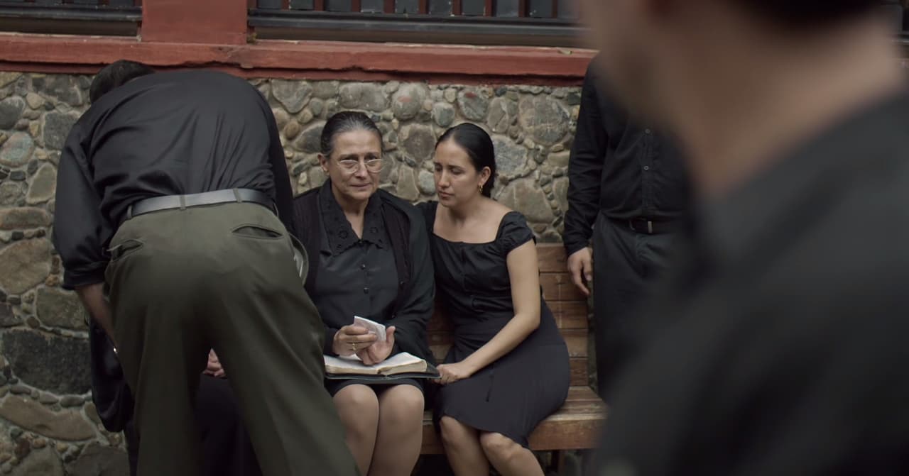 She knew that if it weren’t for ‘El Chapo’s problems with drug cartels, this death wouldn’t have occurred.