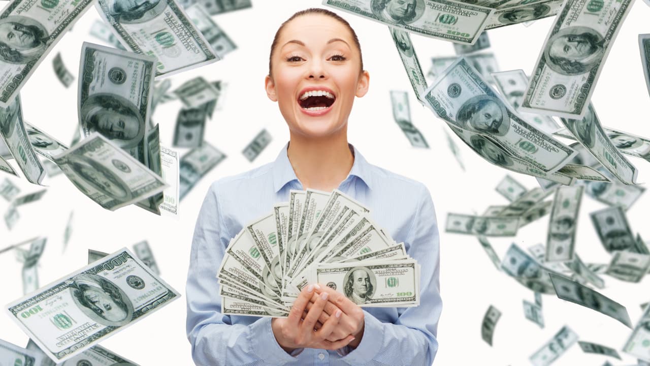 <b>Dinero</b>
<br>Para ti es un aspecto fundamental de la vida garantizar la seguridad, la riqueza y el estatus social, de hecho, los visualizas como objetivos principales de vida y no puedes desvincularlos de tu mundo emocional, por lo que para sentirte bien necesitas trabajar para conseguirlos.