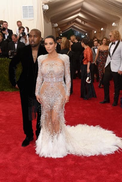 En la gala del MET las tres sensuales famosas dejaron a muchos boquiabiertos con sus curvas al descubierto. ¿Quién las lució mejor?