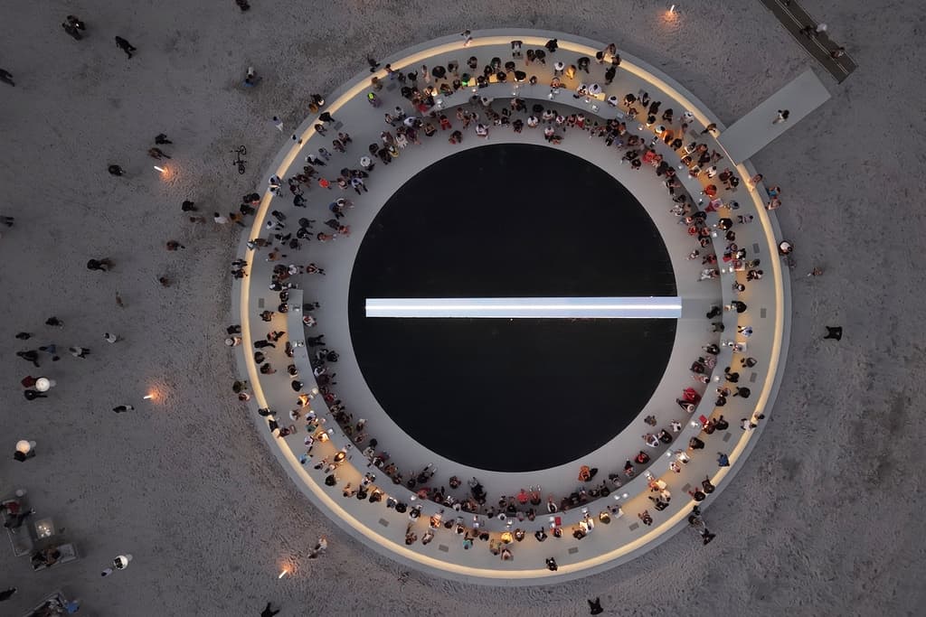 Una vista desde el aire de la instalación que ha captado el interés de miles de personas.