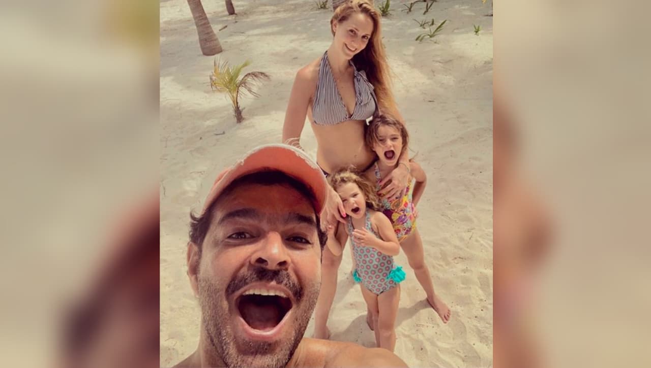 Pablo Montero confirma que se divorció "hace algún tiempo" de la madre de sus dos hijas