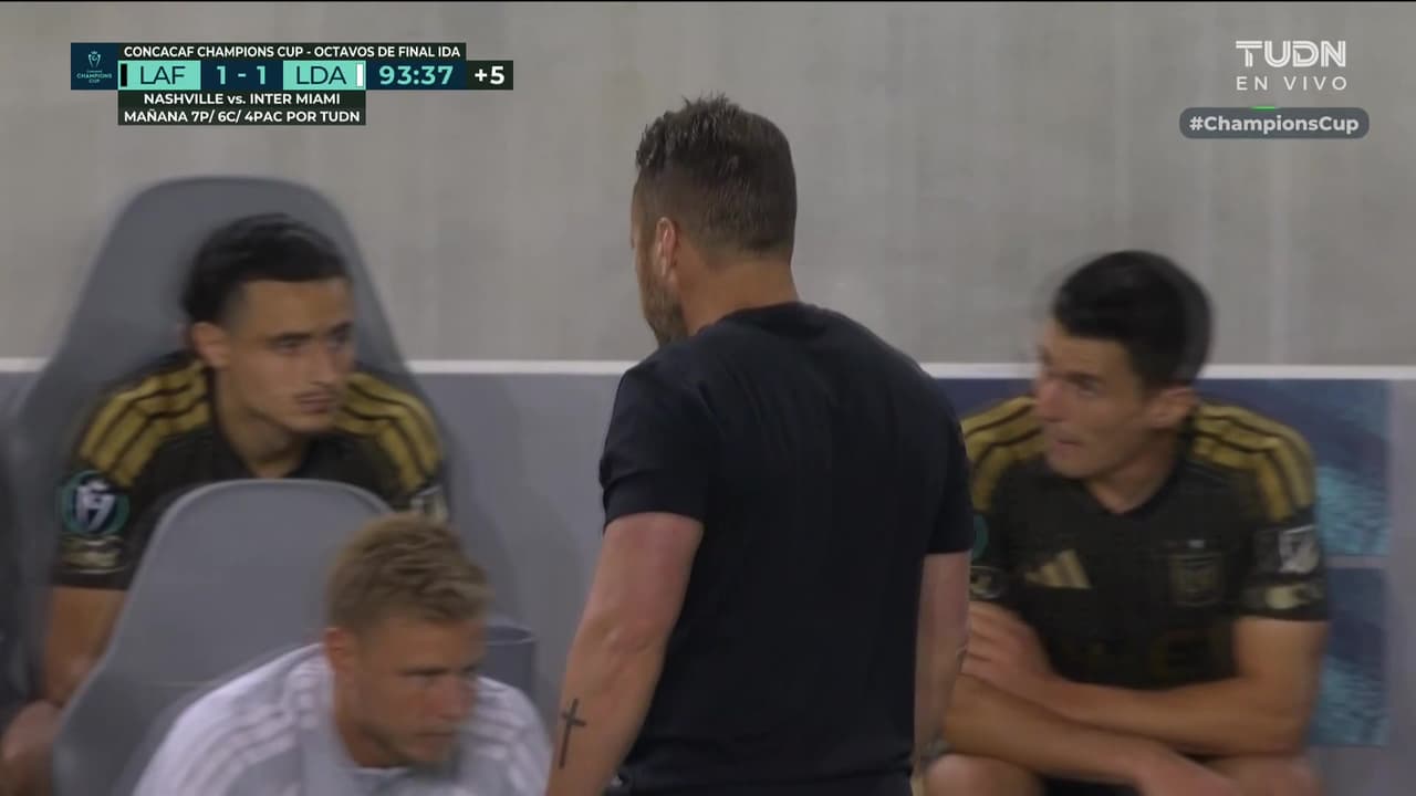 ¿Era penal? La polémica jugada que pudo cambiar todo en LAFC vs. Alajuelense