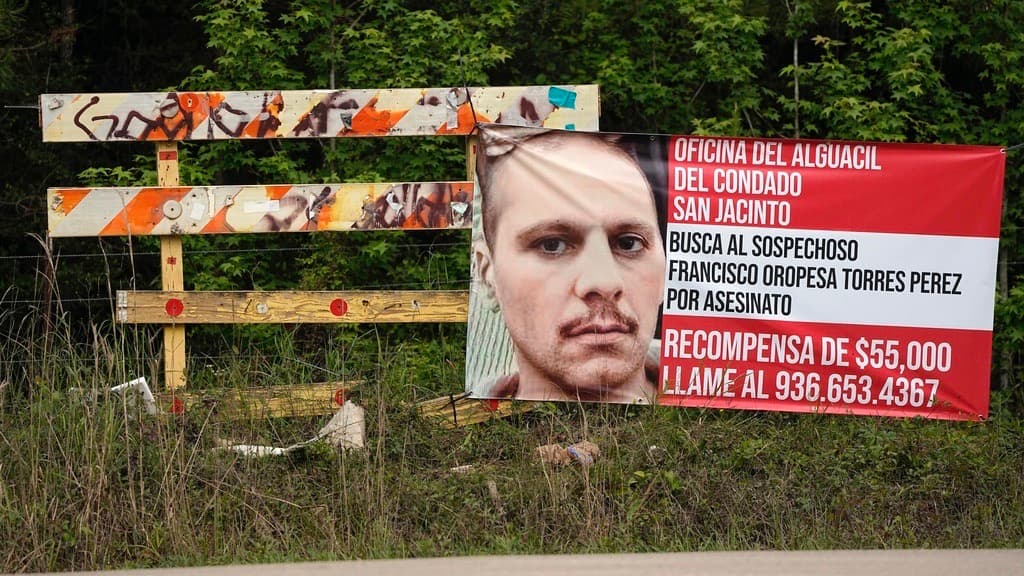 Por qué el temor de los latinos a la policía de Texas obstaculiza la búsqueda de Francisco Oropesa, el sospechoso de la masacre de Cleveland