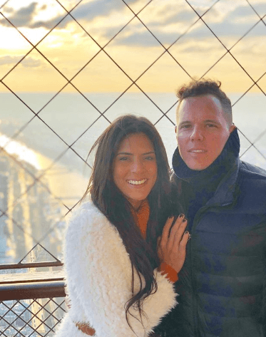 Por su parte, Francesco dijo en una charla telefónica con la familia de Despierta América lo que ve en su amada dominicana: “Tiene un corazón, un alma particular. Es una cosa que no se puede explicar. Cuando agarras la mano de esa persona que te conoce, sabe dónde vas, sabe lo que quieres hacer, las metas se hacen más fáciles".
<br>