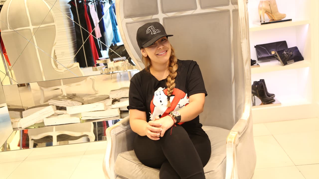 En su primera entrega de 
<b><a href="http://www.univision.com/especiales/premios-juventud/*">Premios Juventud</a></b>, 
<b><a href="http://www.univision.com/temas/evelyn-sicairos">Evelyn Sicairos</a></b> nos lleva con ella paso a paso.