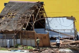 El paso del ciclón Pam dejó una estela de destrucción y muerte en Vanuatu.