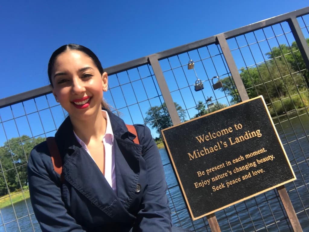 <b>Lincoln Park </b>es hermoso por sí solo, pero cuando encuentras estas frases durante el recorrido todo vale más la pena: "Esté presente en cada momento. Disfrute de la belleza que es el cambio de la naturaleza. Busque amor y paz".