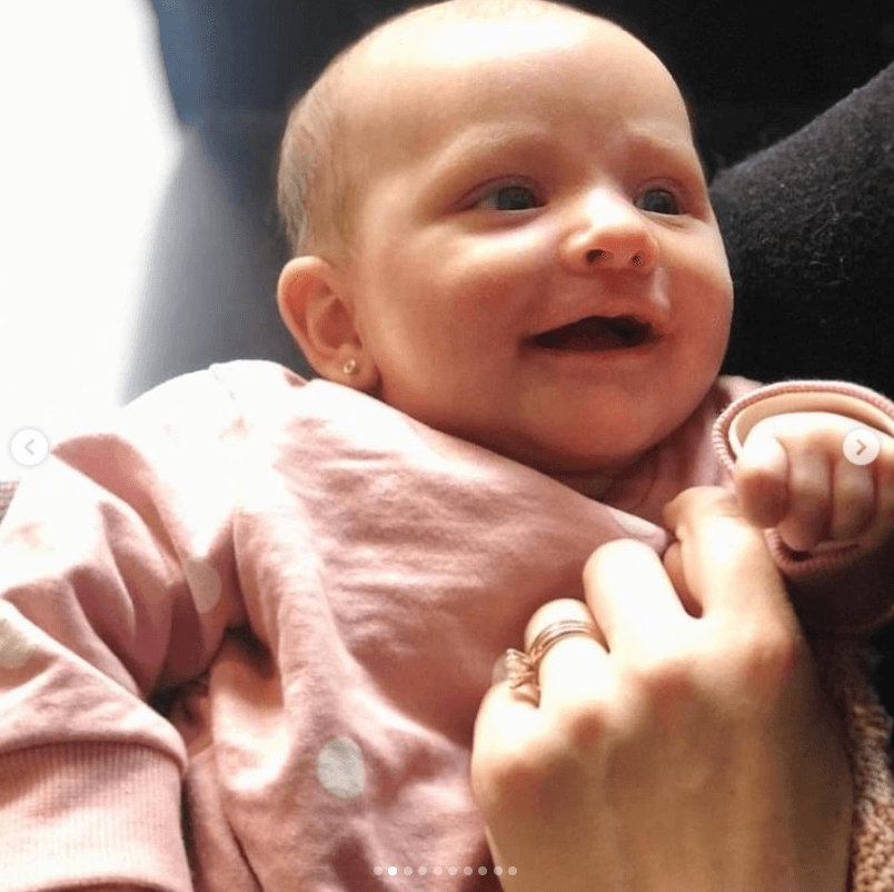 La bebé tiene 3 meses y sus fotografías causaron sensación entre los fans de la protagonista de 'Colorina'.