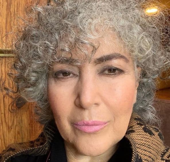 En su programa de YouTube, el periodista Gustavo Adolfo Infante aseguró que la argentina “va volando rumbo a Buenos Aires para darle cristiana sepultura a su mamá”. 
<br>