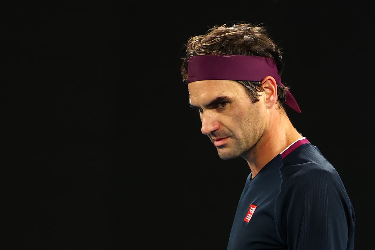 Roger Federer sufre, pero derrota a John Millman en el Australian Open