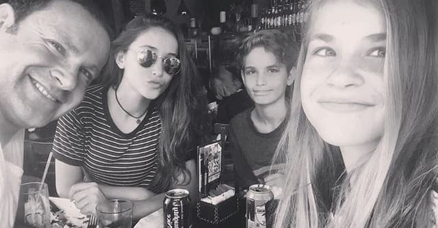 Para Alan Tacher sus hijos son su más grande tesoros.