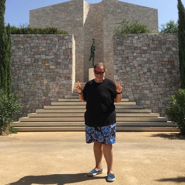 El Gordo disfrutó de la increíble arquitectura de Grecia.