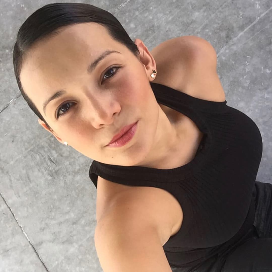 Karla Luna se casó con Américo Garza en 2012 después de seis años juntos y tuvieron dos niñas, Valentina, de 9 años, y Victoria, de 6. Karla tenía dos hijos mayores fruto de una relación anterior (Stephanie y Rubén). Karla Luna y Américo Garza se divorciaron en 2015 luego de muchos rumores de un romance entre él y Karla Panini, quien fuera mejor amiga y compañera de trabajo de Luna. Con los meses la relación de Garza y Panini se confirmó.